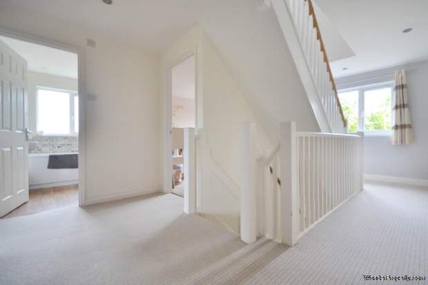 Additional Property Image 6 bedroom Detached for sale in Tewkesbury 14