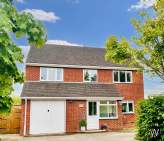 6 bedroom Detached for sale in Tewkesbury