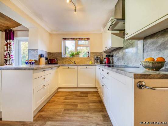 Additional Property Image 3 bedroom Detached for sale in Gloucester 7