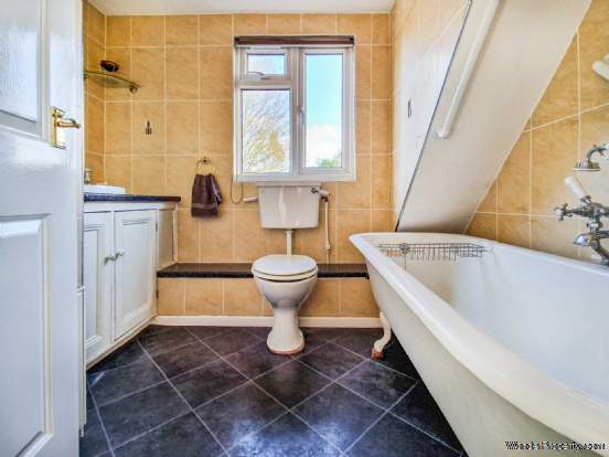 Additional Property Image 3 bedroom Detached for sale in Gloucester 19