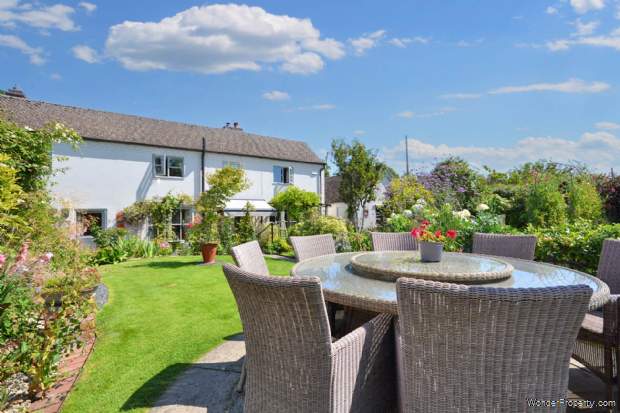 Additional Property Image 4 bedroom Detached for sale in Tewkesbury 12