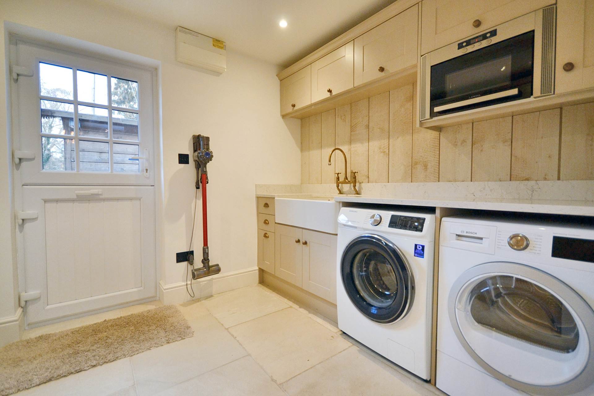 Additional Property Image 4 bedroom Detached for sale in Tewkesbury 18