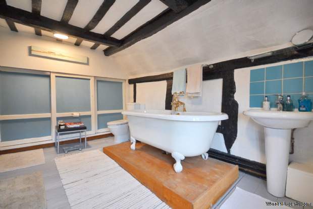 Additional Property Image 6 bedroom Detached for sale in Tewkesbury 8