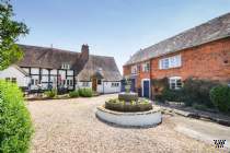 6 bedroom Detached for sale in Tewkesbury