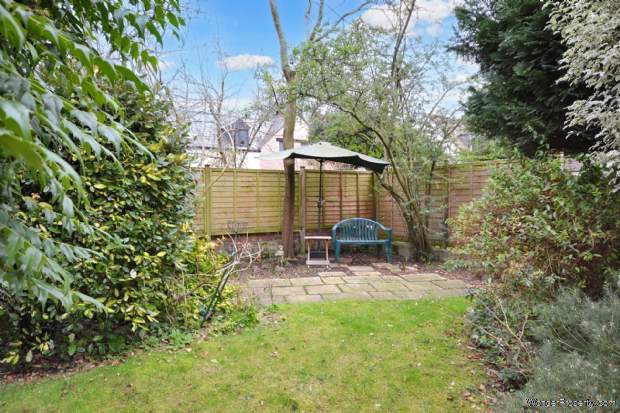 Additional Property Image 3 bedroom Semi Detached for sale in Tewkesbury 20