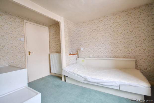 Additional Property Image 3 bedroom Semi Detached for sale in Tewkesbury 7