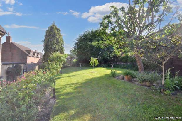 Additional Property Image 3 bedroom Detached for sale in Evesham 2