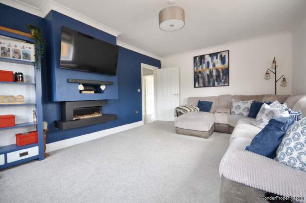 Additional Property Image 4 bedroom Detached for sale in Tewkesbury 4
