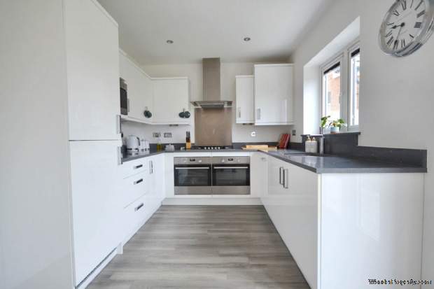 Additional Property Image 4 bedroom Detached for sale in Tewkesbury 18