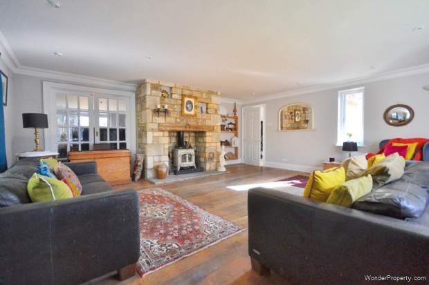 Additional Property Image 5 bedroom Detached for sale in Evesham 4