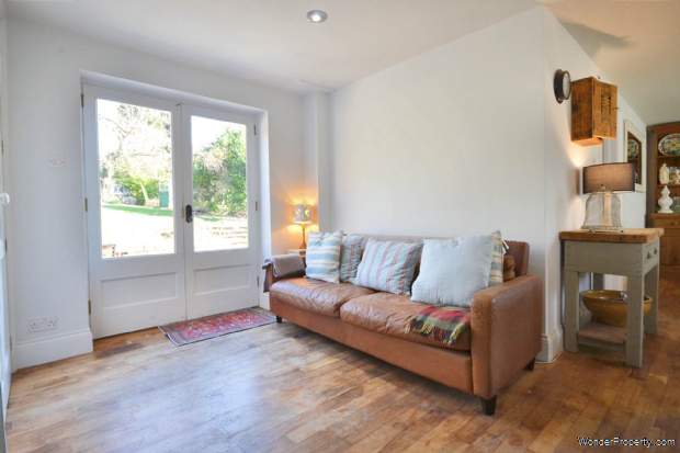 Additional Property Image 5 bedroom Detached for sale in Evesham 9