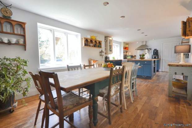 Additional Property Image 5 bedroom Detached for sale in Evesham 7