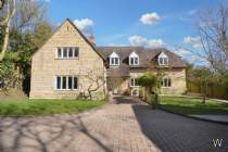 5 bedroom Detached for sale in Evesham