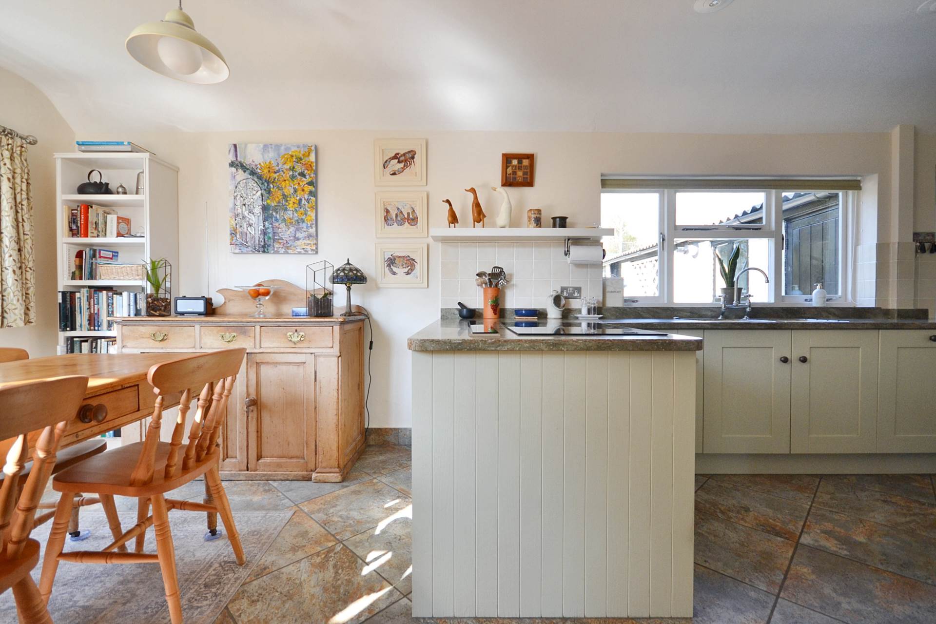 Additional Property Image 4 bedroom Detached for sale in Tewkesbury 16