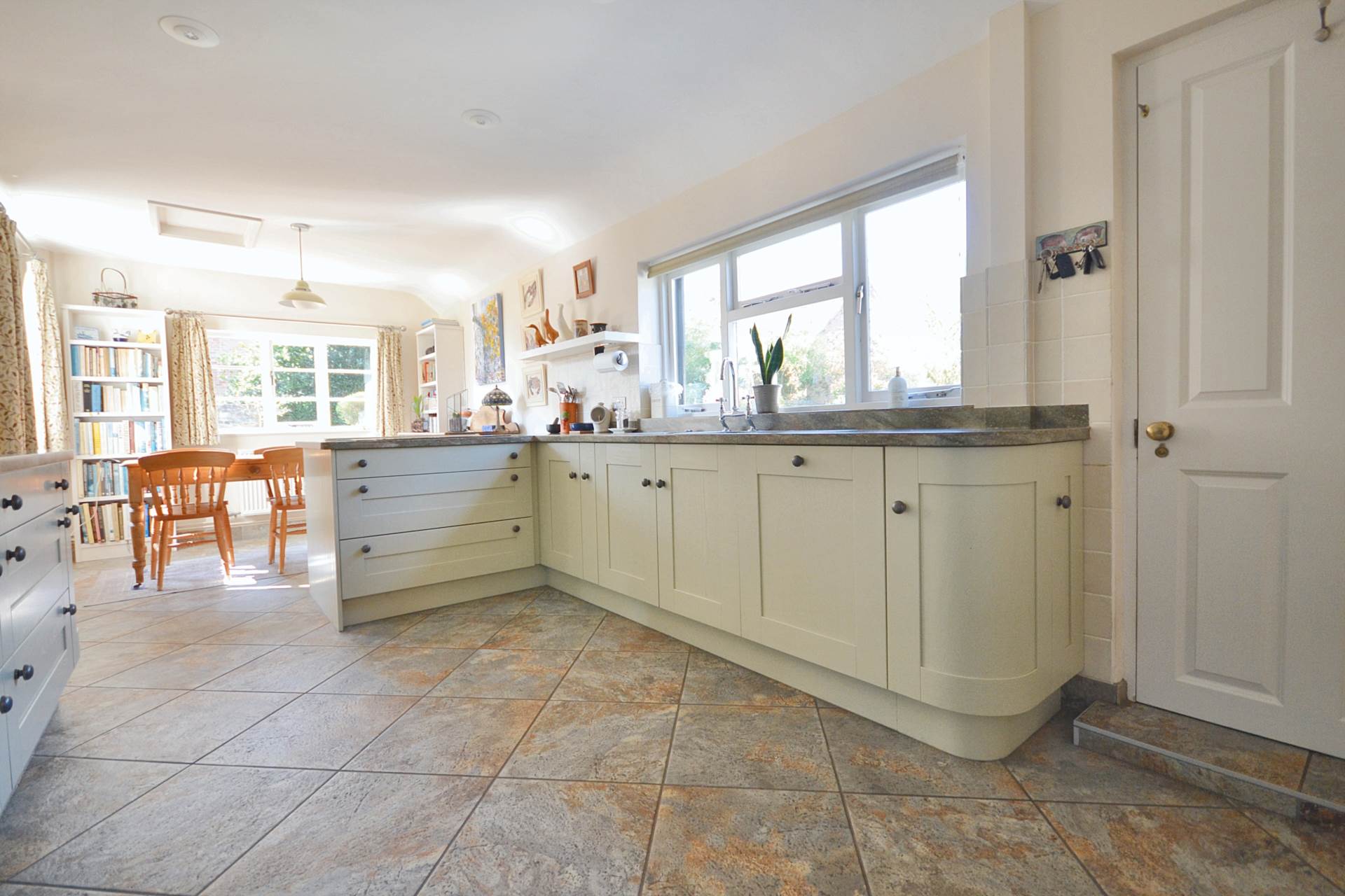 Additional Property Image 4 bedroom Detached for sale in Tewkesbury 19