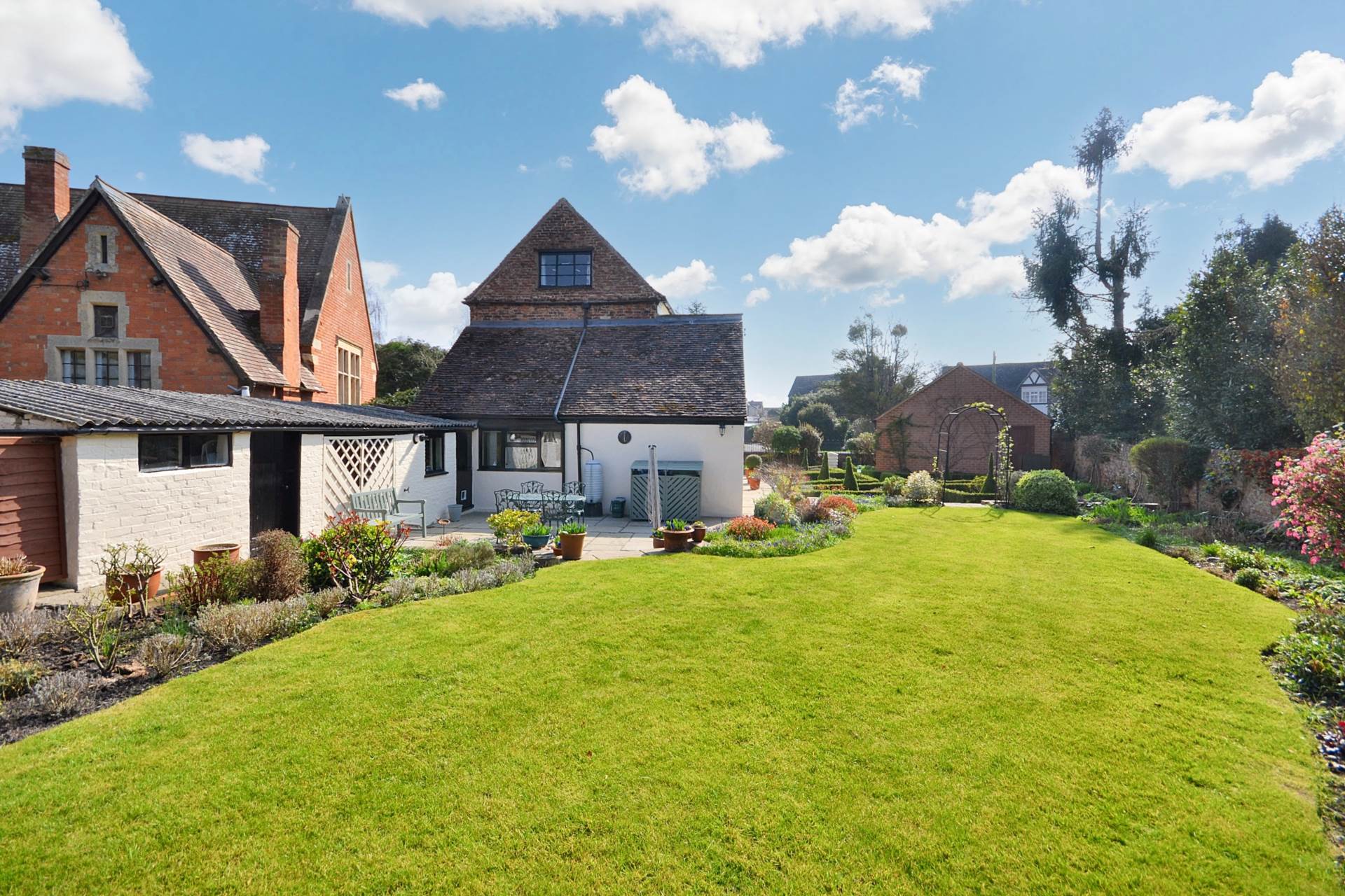 Additional Property Image 4 bedroom Detached for sale in Tewkesbury 30