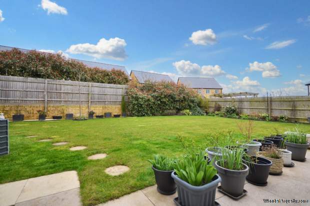 Additional Property Image 5 bedroom Detached for sale in Cheltenham 17