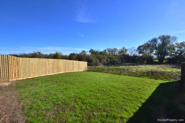 Additional Property Image 4 bedroom Detached for sale in Tewkesbury 13