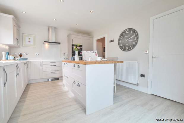Additional Property Image 4 bedroom Detached for sale in Tewkesbury 4