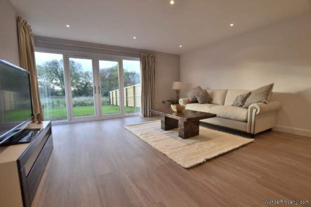 Additional Property Image 4 bedroom Detached for sale in Tewkesbury 5