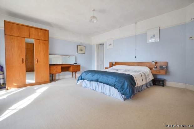 Additional Property Image 5 bedroom Detached for sale in Tewkesbury 7