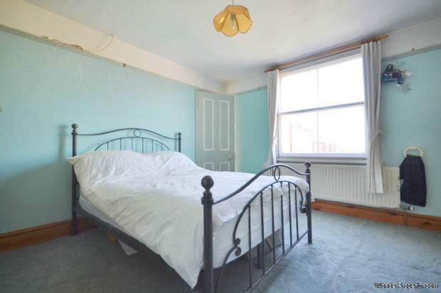 Additional Property Image 5 bedroom Detached for sale in Tewkesbury 8