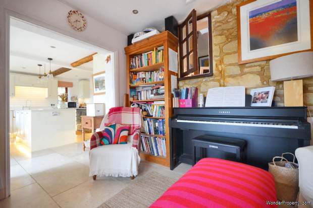 Additional Property Image 4 bedroom House for sale in Tewkesbury 16