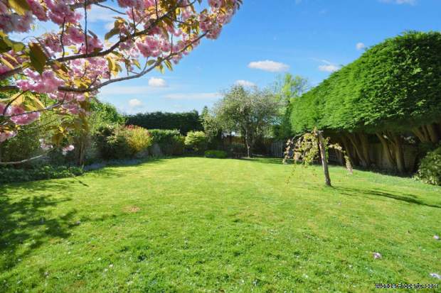 Additional Property Image 4 bedroom Detached for sale in Tewkesbury 2