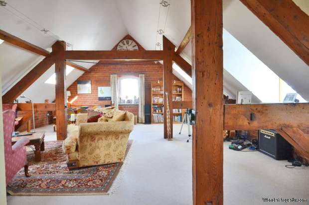 Additional Property Image 3 bedroom Apartment for sale in Tewkesbury 4