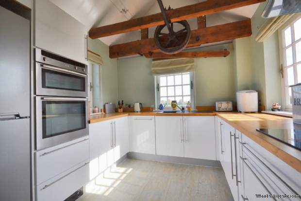 Additional Property Image 3 bedroom Apartment for sale in Tewkesbury 9
