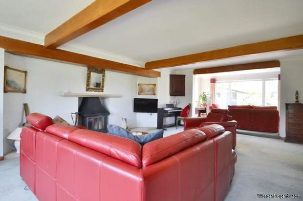 Additional Property Image 5 bedroom Detached for sale in Pershore 6