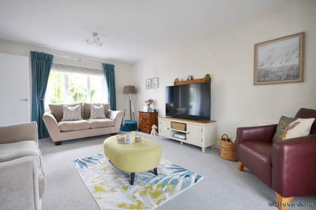 Additional Property Image 5 bedroom Detached for sale in Tewkesbury 5