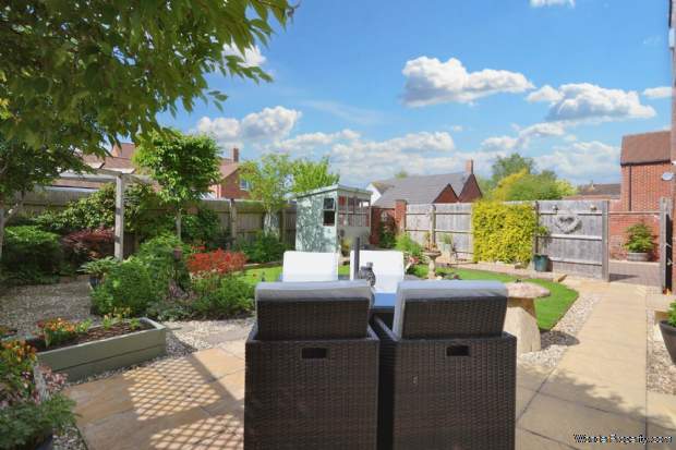 Additional Property Image 5 bedroom Detached for sale in Tewkesbury 13