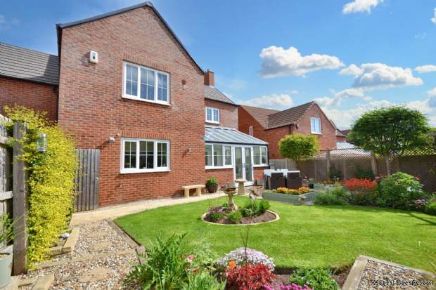Additional Property Image 5 bedroom Detached for sale in Tewkesbury 8