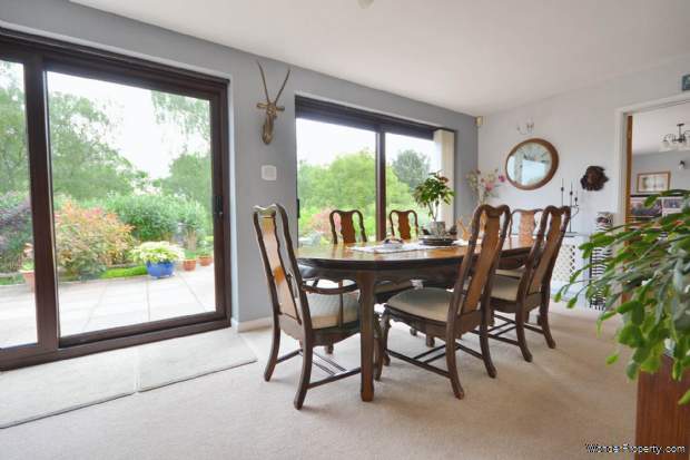 Additional Property Image 5 bedroom Detached for sale in Worcester 16