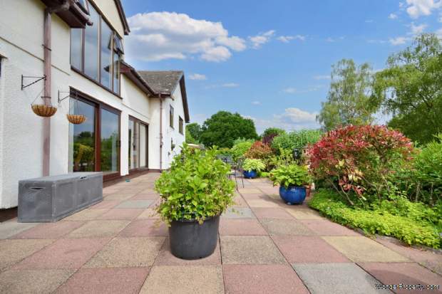 Additional Property Image 5 bedroom Detached for sale in Worcester 19