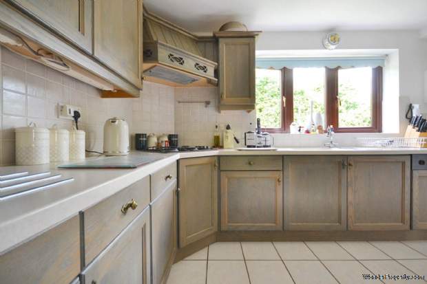Additional Property Image 5 bedroom Detached for sale in Worcester 11