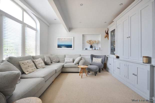 Additional Property Image 4 bedroom House for sale in Pershore 9