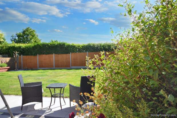 Additional Property Image 4 bedroom Detached for sale in Tewkesbury 9