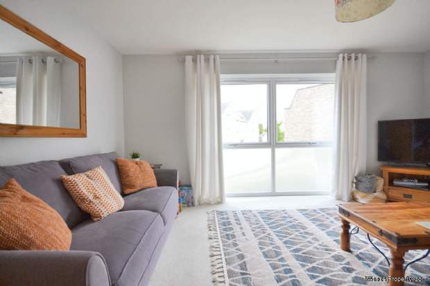 Additional Property Image 4 bedroom End of Terrace for sale in Cheltenham 7