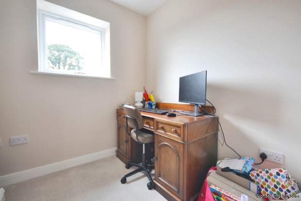 Additional Property Image 4 bedroom End of Terrace for sale in Cheltenham 16