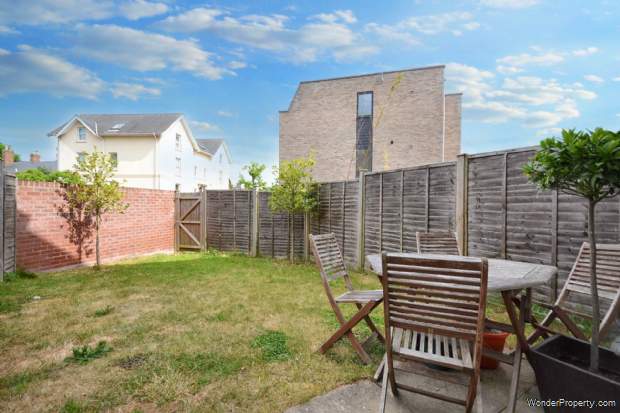 Additional Property Image 4 bedroom End of Terrace for sale in Cheltenham 18