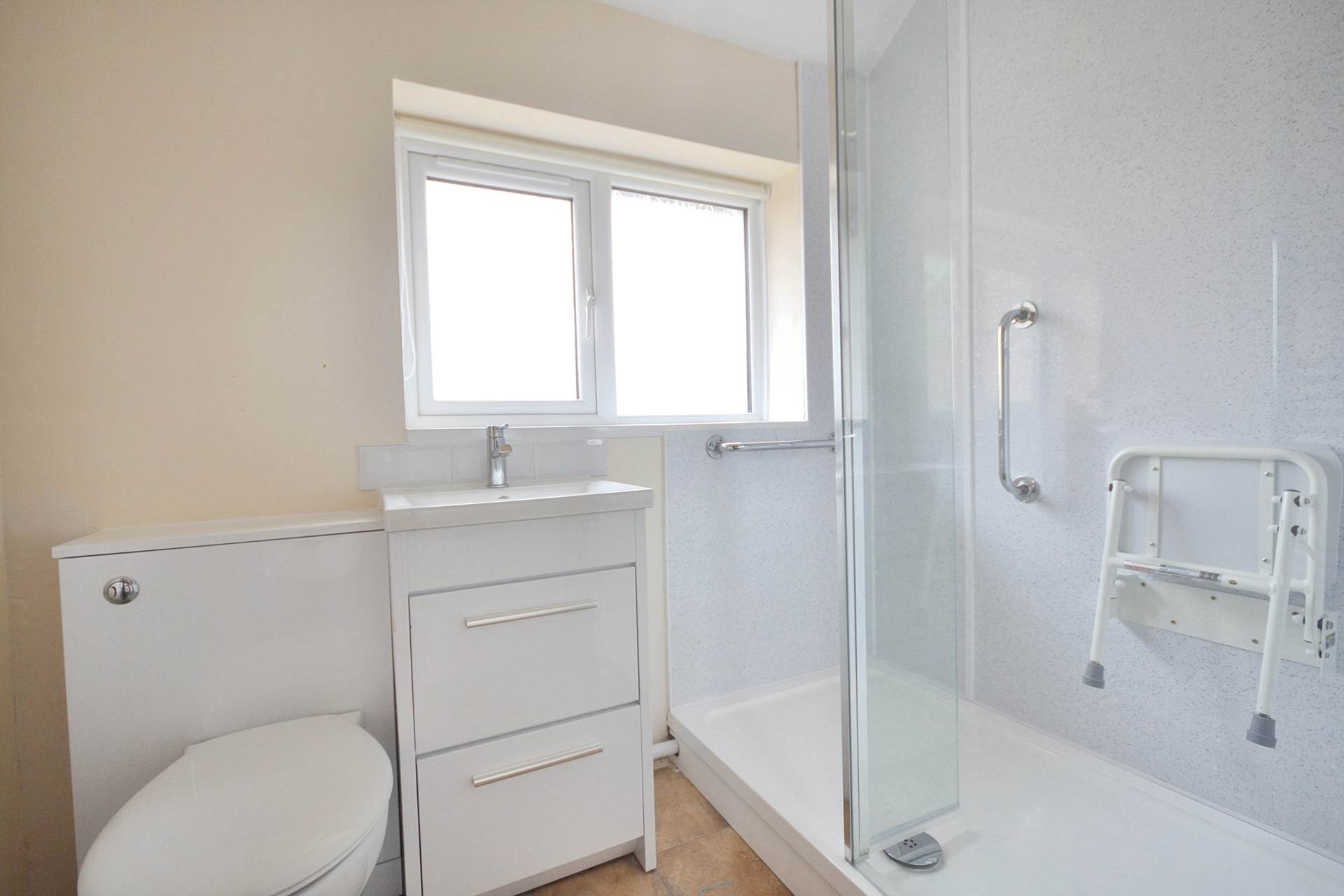 Additional Property Image 3 bedroom Semi Detached for sale in Tewkesbury 11