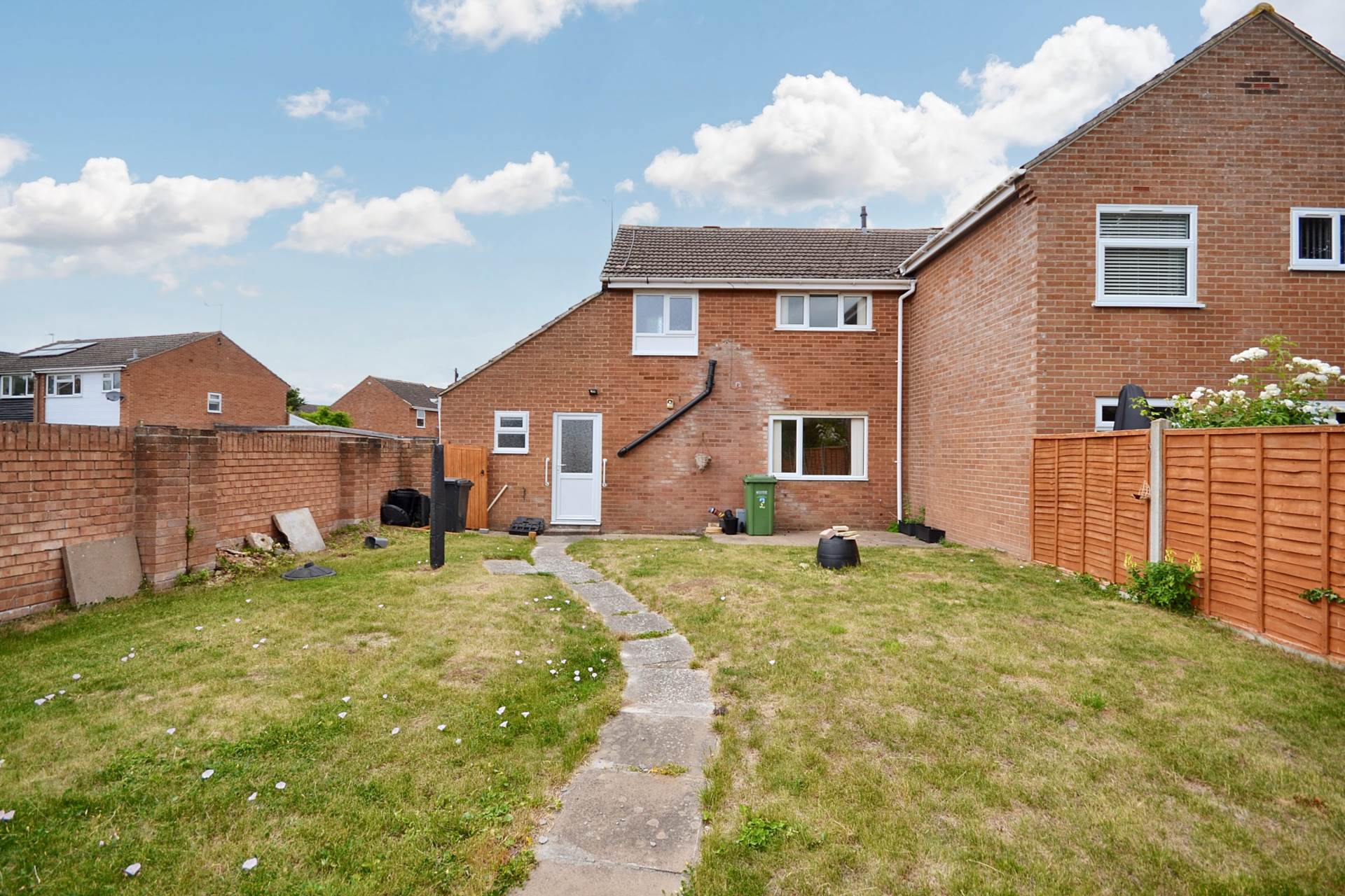 Additional Property Image 3 bedroom Semi Detached for sale in Tewkesbury 12