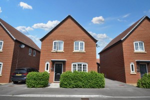 4 bedroom Detached for sale in Gloucester