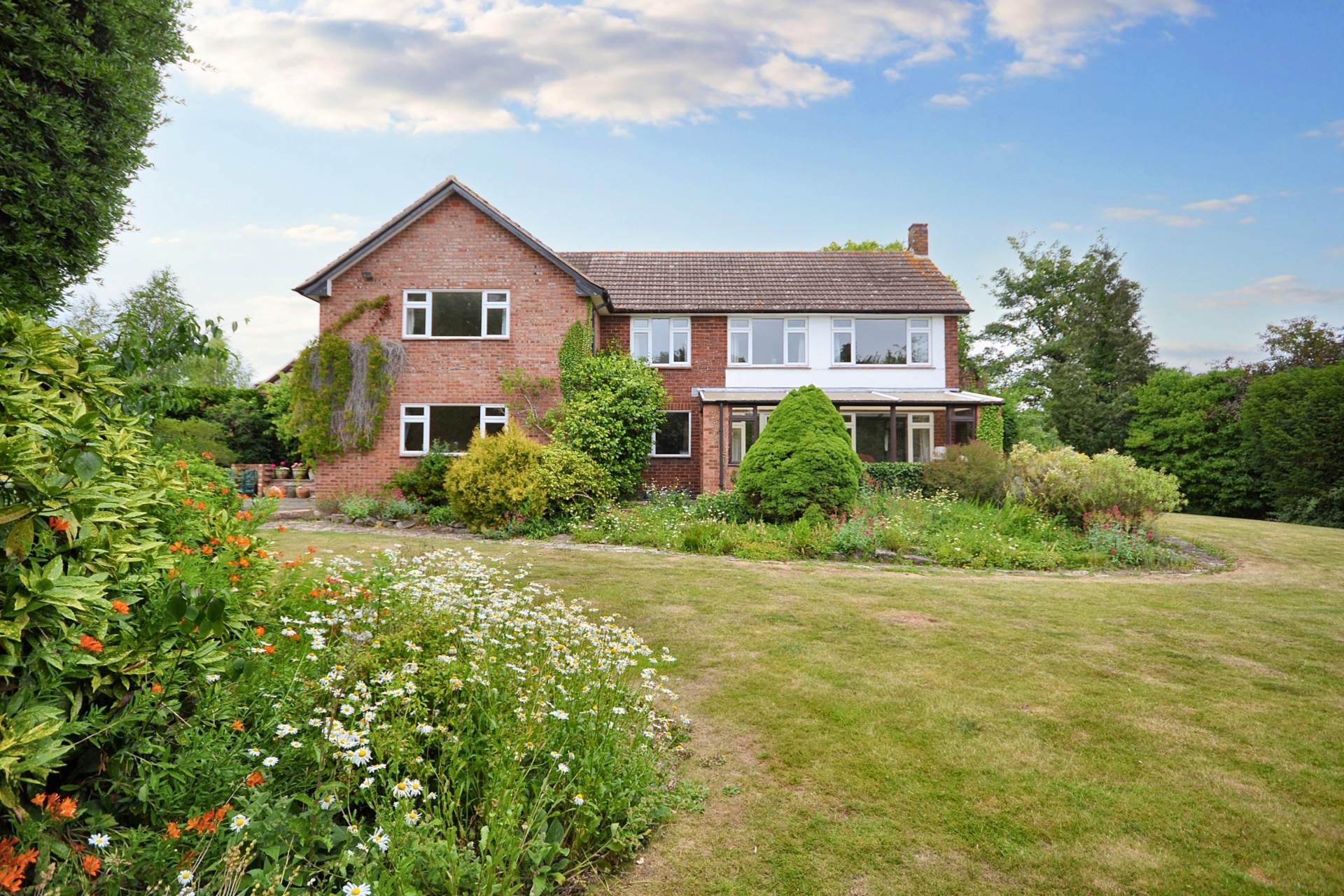 Additional Property Image 5 bedroom Detached for sale in Gloucester 25