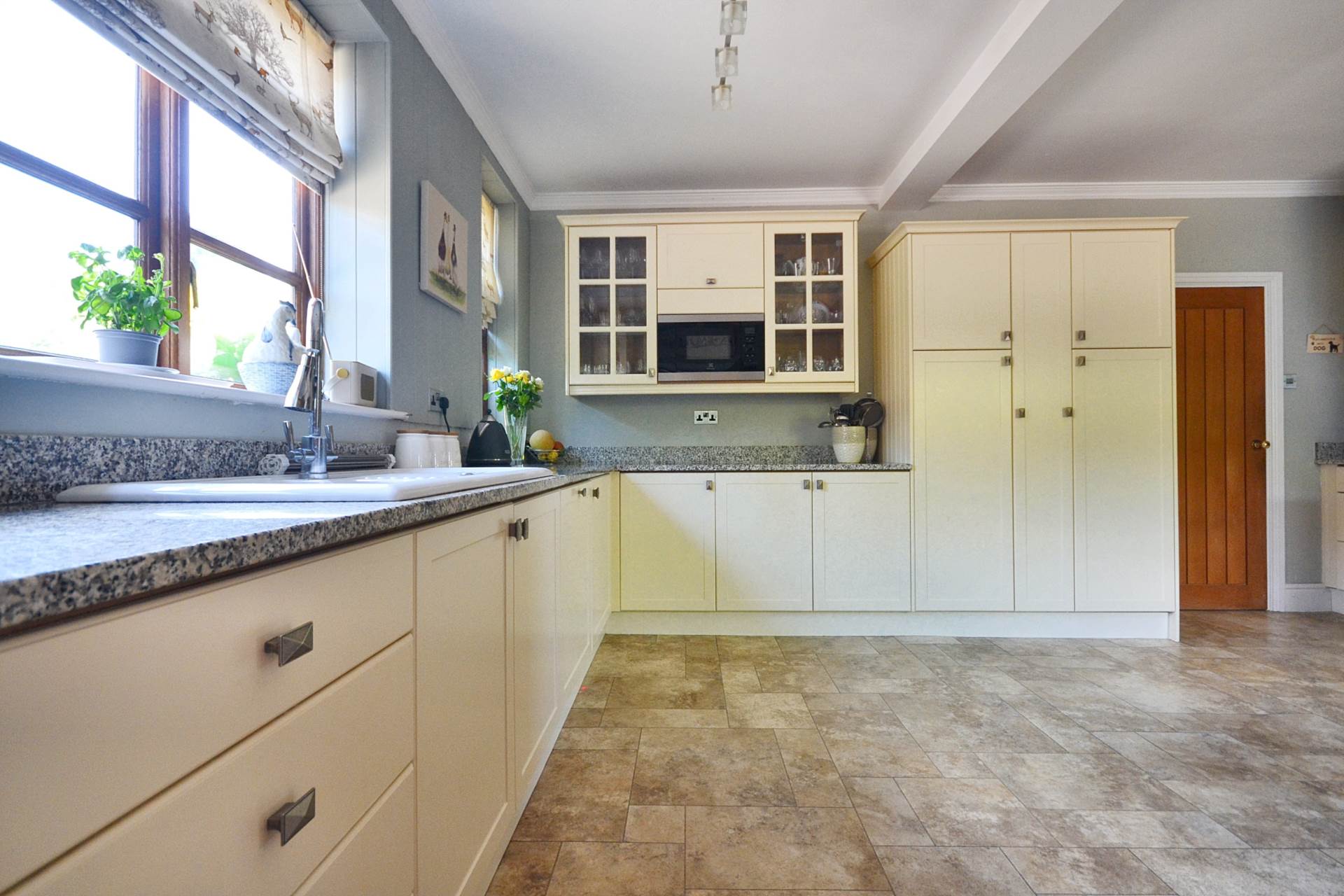 Additional Property Image 4 bedroom Detached for sale in Evesham 20