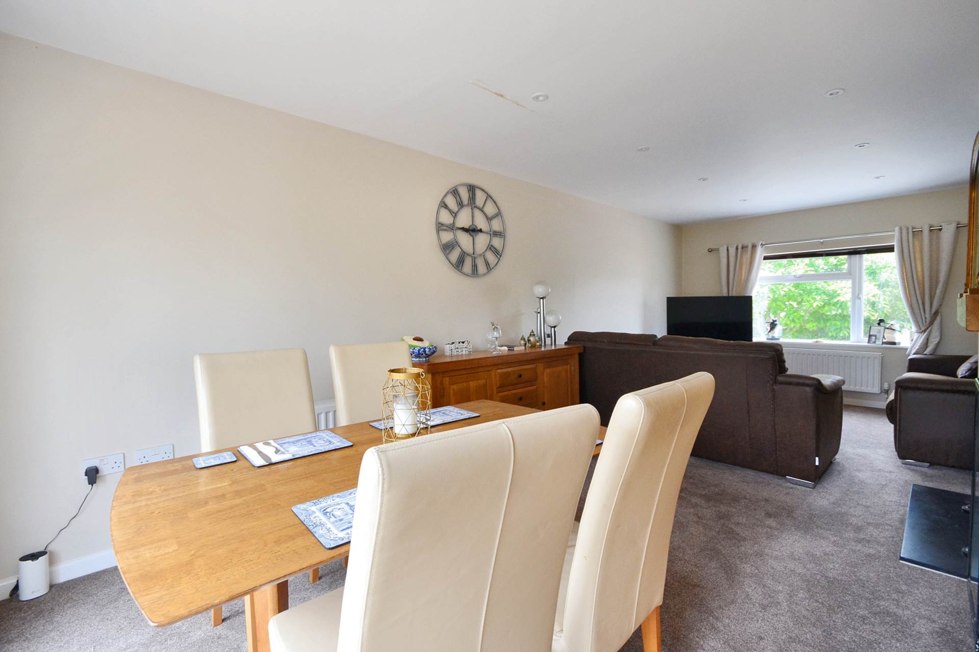 Additional Property Image 4 bedroom Semi Detached for sale in Tewkesbury 6