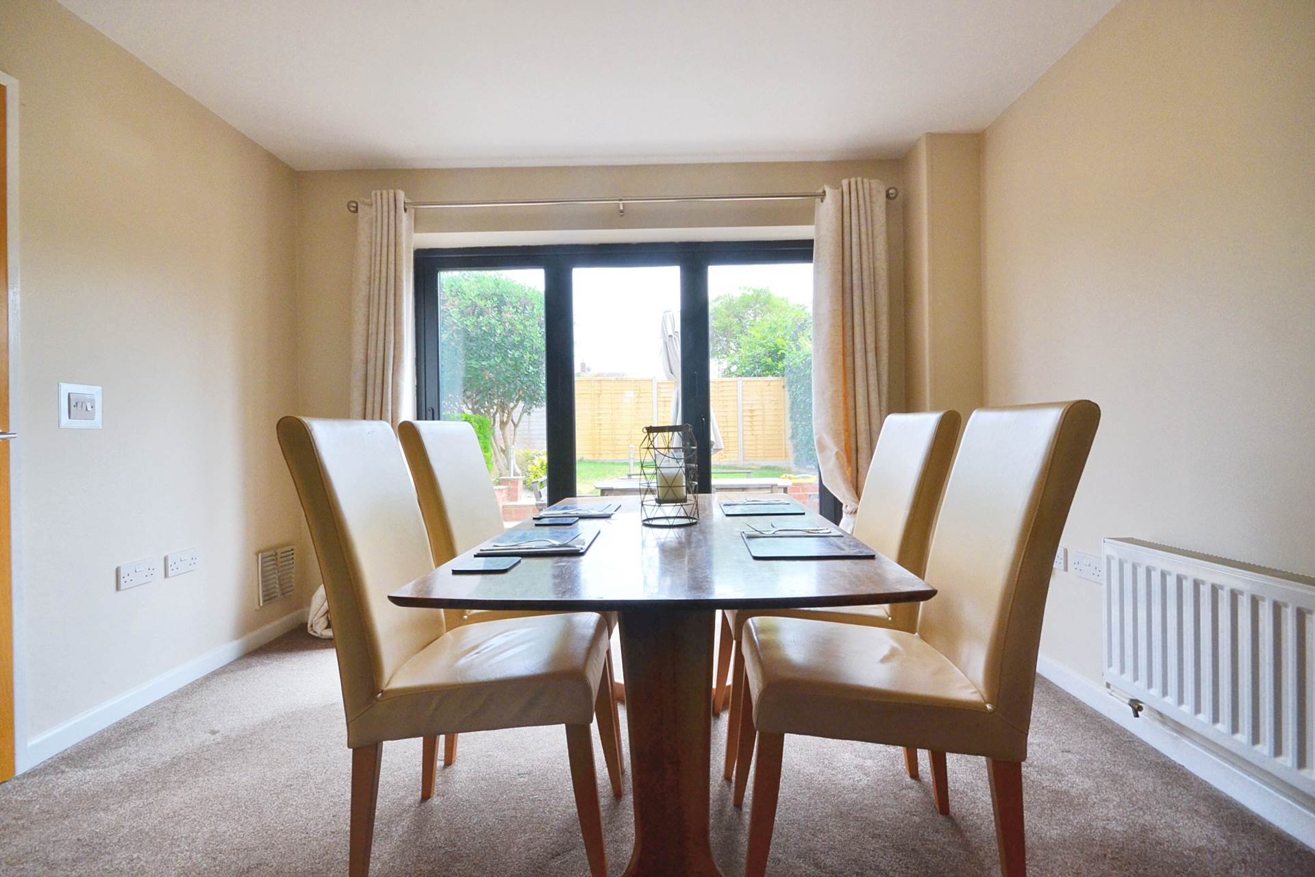 Additional Property Image 4 bedroom Semi Detached for sale in Tewkesbury 7