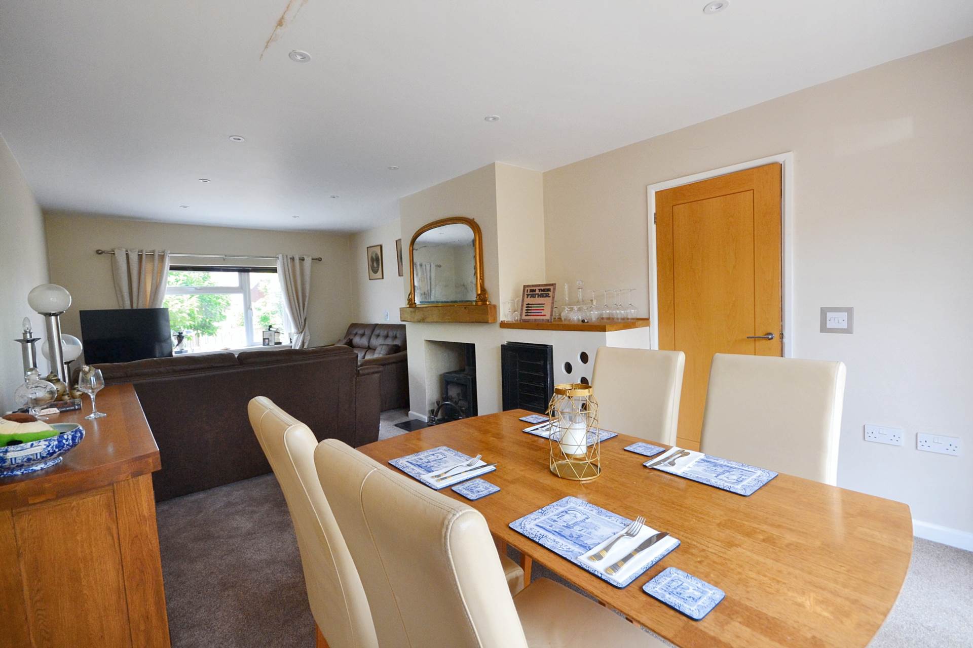 Additional Property Image 4 bedroom Semi Detached for sale in Tewkesbury 8